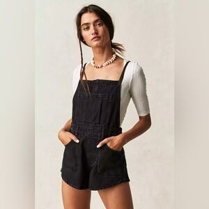 NWOT Free People We The Free Canyonland Shortalls Shorts Overalls Black Medium